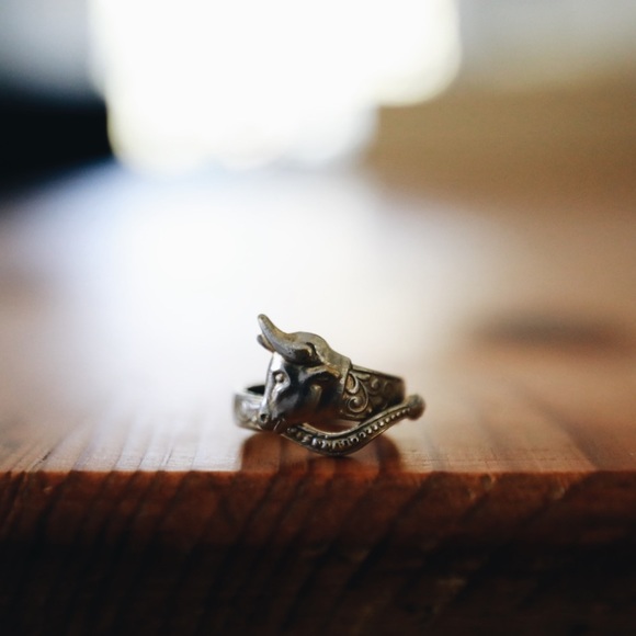 Jewelry - Vintage Sterling Silver Cow Ring Size 7